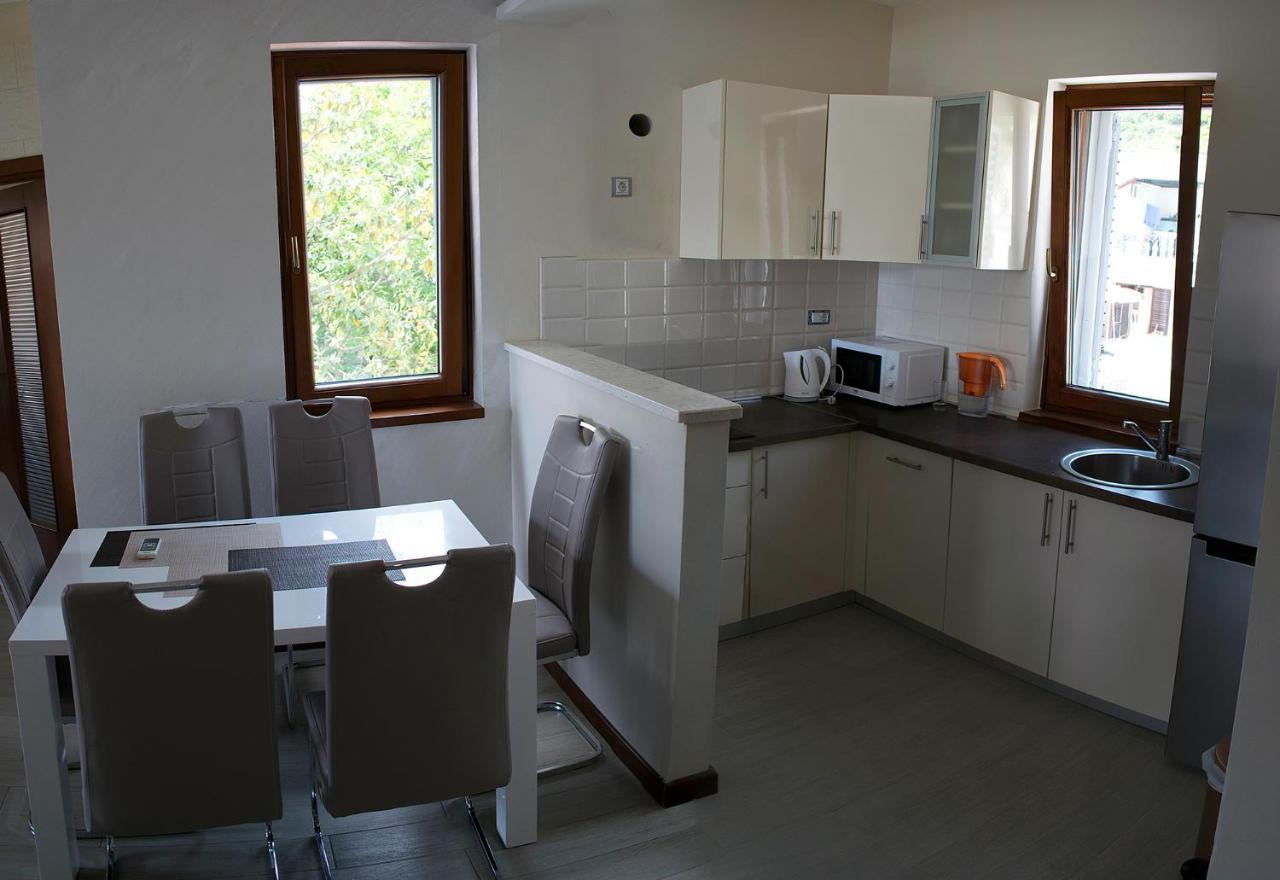 Apartments Admiral Χέρτσεγκ Νόβι Εξωτερικό φωτογραφία